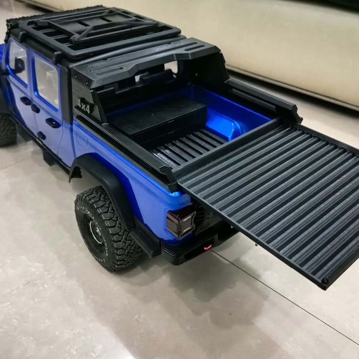 Rc Hobby Crawler - Cama Traseira Retrátil RC para Bandeja